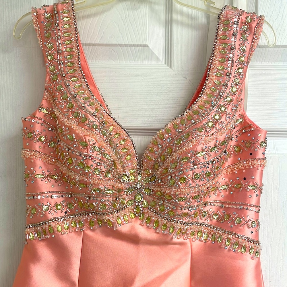 NEW Tony Bowls La Gala Evening Prom Gown Dress peach Sz 8